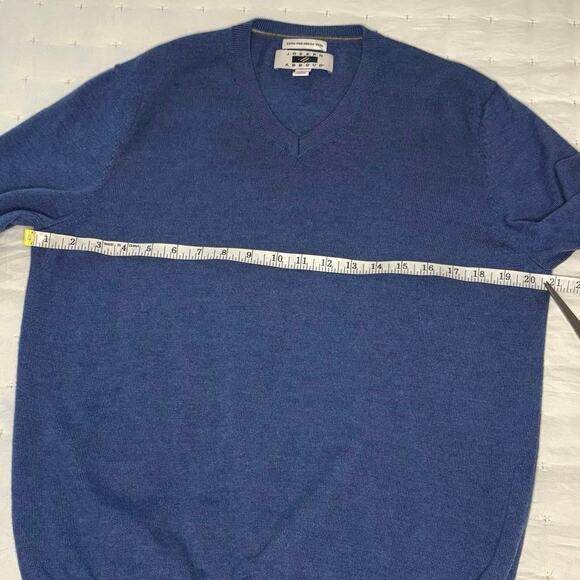 Joseph Abboud Merino Wool V-neck Pullover Sweater Men's L | Blue | EUC - Picture 7 of 10